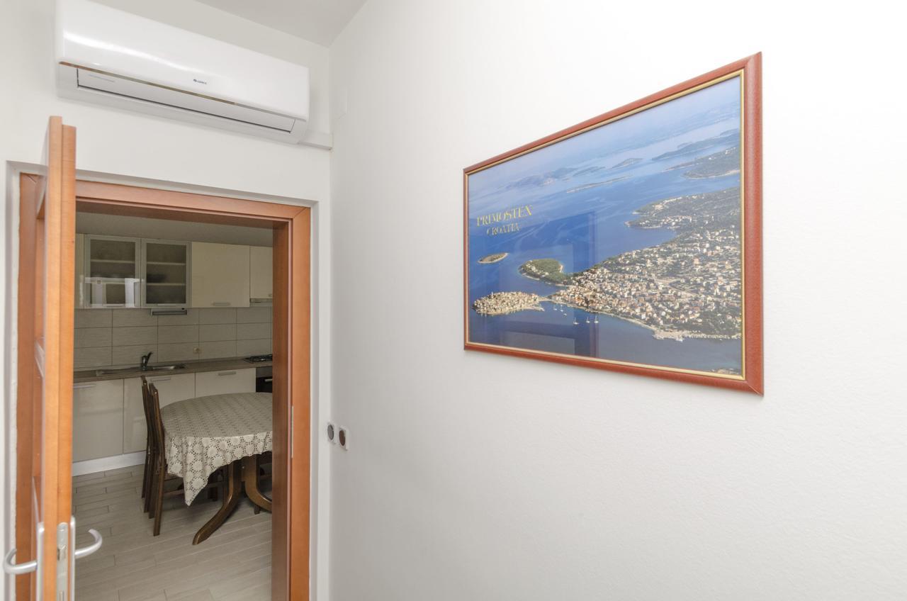 Apartment Eva P. Примоштен Экстерьер фото